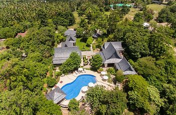 33+ Pevali Villa PNG
